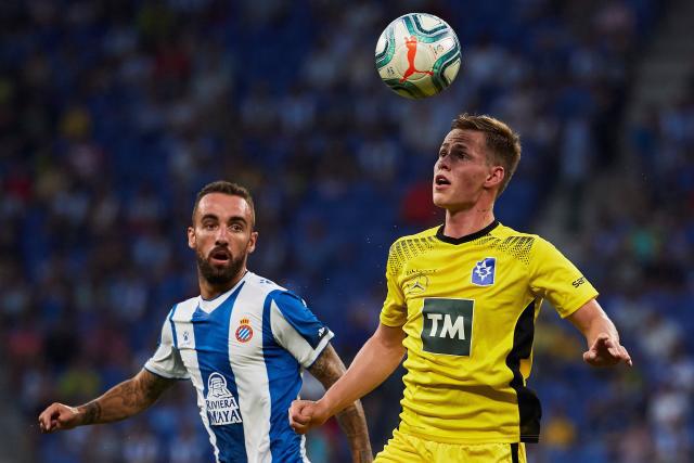 TA：姆巴佩射丢点球后情绪低落 赛后未感谢球迷